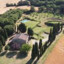 Toskana Ferienhaus mit Pool - Aussenansicht